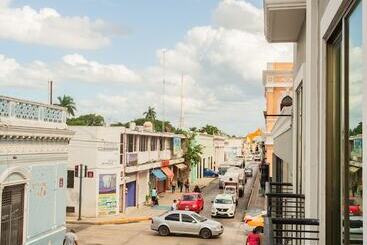 فندق Nacional Merida