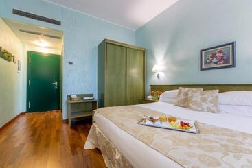 酒店 Santacroce Meeting