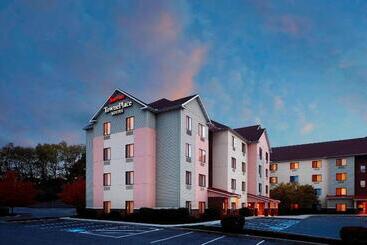 בית מלון כפרי Towneplace Suites By Marriott Harrisburg Hershey