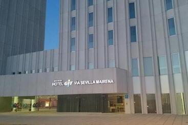 ホテル Yit Via Sevilla Mairena