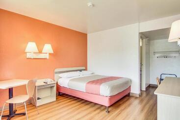 Motel 6jacksonville, Fl  Orange Park