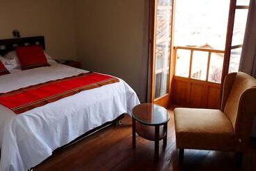 تختخواب و صبحانه Eco Hotel Pension Alemana