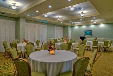 هتل آپارتمان Hampton Inn & Suites North Charlestonuniversity Blvd