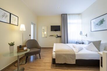 هتل Deutscher Hof