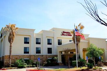Отель Hampton Inn And Suites College Station