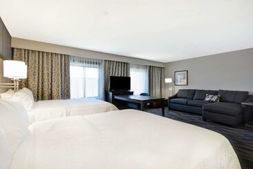 ホテル Hampton Inn & Suites Los Angeles Burbank Airport