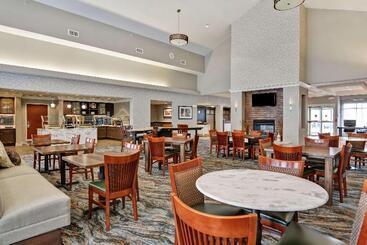 ホテル Homewood Suites Fredericksburg