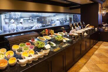 호텔 Okinawa Kariyushi Resort Exes Onna