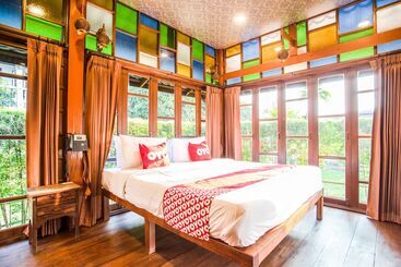 Отель Pludhaya Resort & Spa