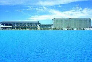 Ryugujo Spa Hotel Mikazuki Fujimitei