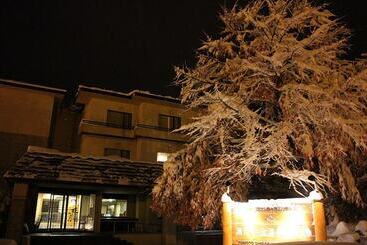 碧の美ゆゆaonobi Yuyu旧湯元白金温泉ホテル