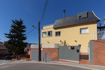 Общежитие Mellow Barcelona