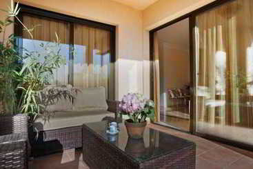 Roda Golf Apartment Complex