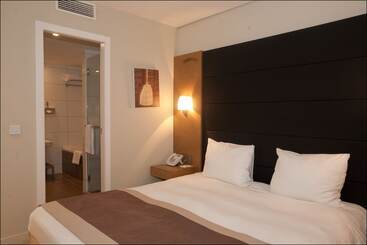 B Aparthotel Grand Place