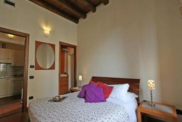 آپارتمان‌های توریست‌ها Casa Navona