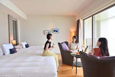 Beach Hotel Sunshine Ishigakijima