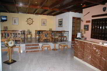 هتل Capetan Giorgantas