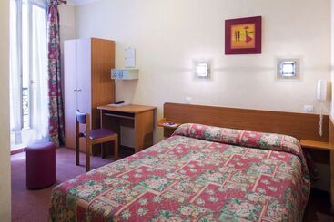 ホテル Hôtel De La Place Des Alpes