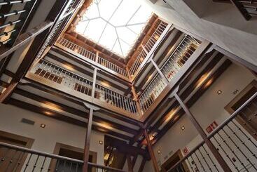 ホテル Posada Del Leon De Oro Boutique