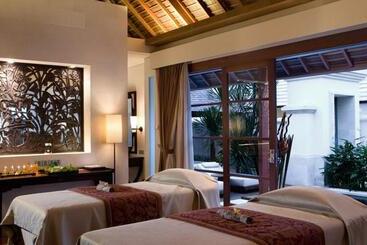 בית מלון כפרי The Royal Santrian