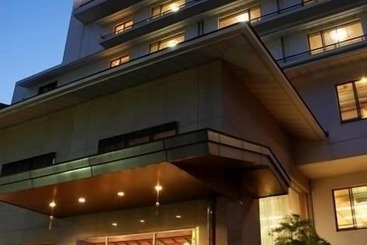 בית מלון כפרי Yunogo Onsen Chikutei