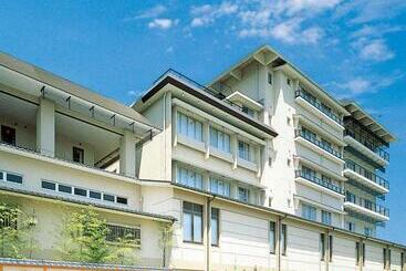 בית מלון כפרי Yunoyado Hakusan Shoubutei