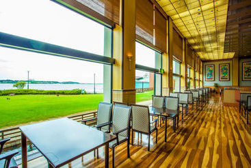 Kaga Kanko Hotel