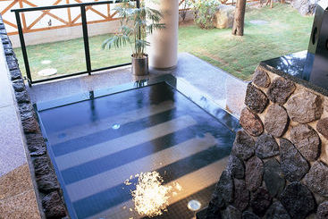 Kaga Kanko Hotel