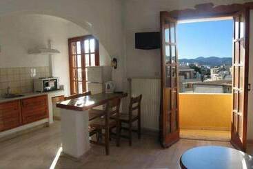 Mantraki Hotel Apartments