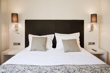 آپارتمان Up Suites Bcn