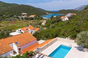 דירות לתיירים Villa Castello