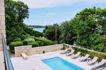 בית פרטי Villa Franica