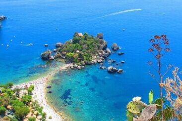 هتل آپارتمان Baia Di Naxos