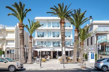 هتل Cabot Romantic - Adults Only