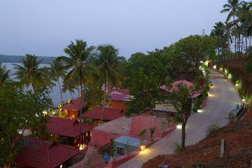 酒店 Cambay Palm Lagoon Kollam