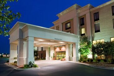 فندق Hampton Inn & Suites Cincinnati Union Center