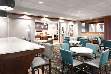 בית מלון כפרי Hampton Inn Council Bluffs