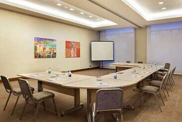 هتل Hilton Garden Inn Konya, Turkey