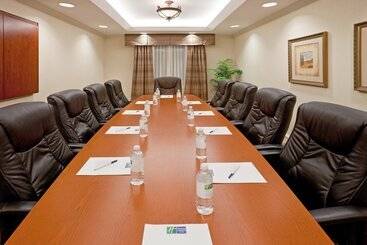 ホテル Holiday Inn Express & Suites Waxahachie, An Ihg