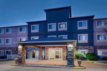 Отель La Quinta By Wyndham Henderson Northeast Denver