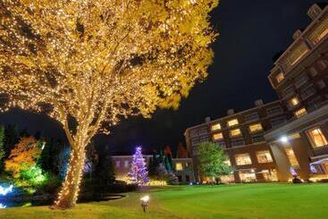 هتل Sendai Royal Park