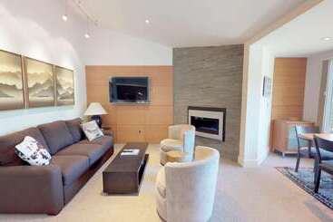 فندق Terracehouse Condos