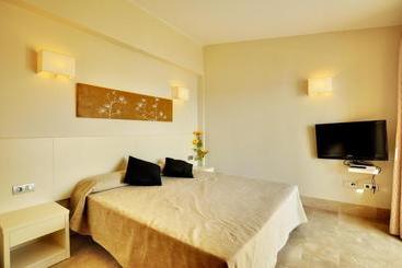 Sun Bay Villas