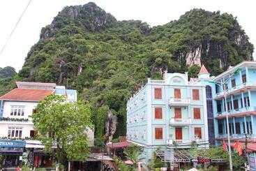 هتل Linh's Homestay