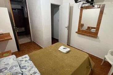 فندق صغير Madrid