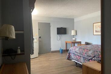 호텔 Executive Inn