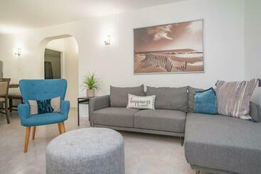 Hôtel Senderos 2 A 3 Bdr Apt 4 Min From The Beach