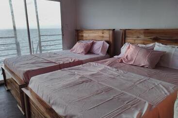 בית מלון כפרי Posada Donde Uriel Playa Tranquila