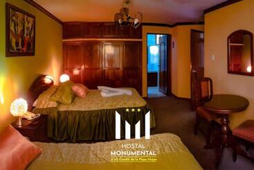 پانسیون Hostal Monumental A Media Cuadra De La Plaza Mayor