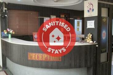 Отель Capital O 82556  Pride